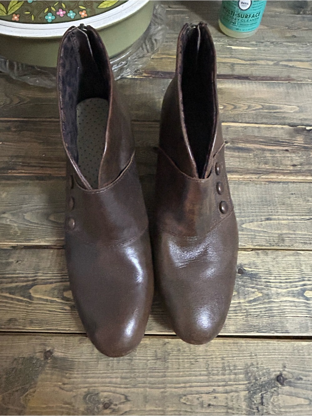 Born women’s Dark Brown Leather Chukka Boots